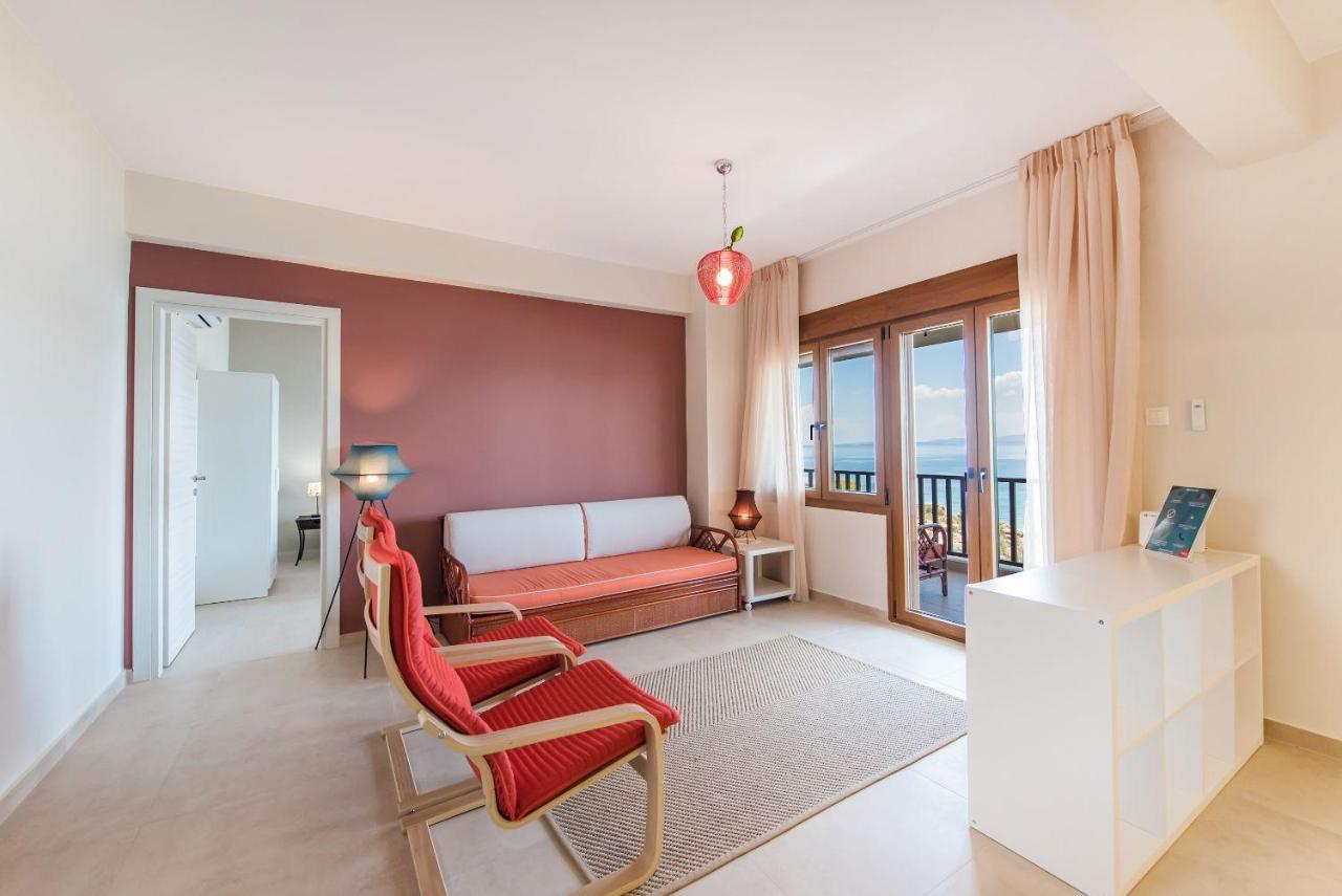 Nereus & Oceanus Beachfront Apartments, Lagonisi Beach #Feelslikehome Ormos Panagias Exterior photo