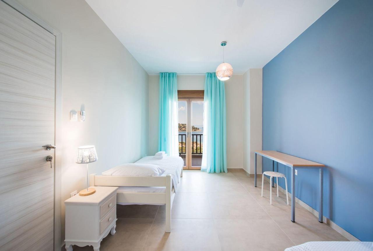 Nereus & Oceanus Beachfront Apartments, Lagonisi Beach #Feelslikehome Ormos Panagias Exterior photo