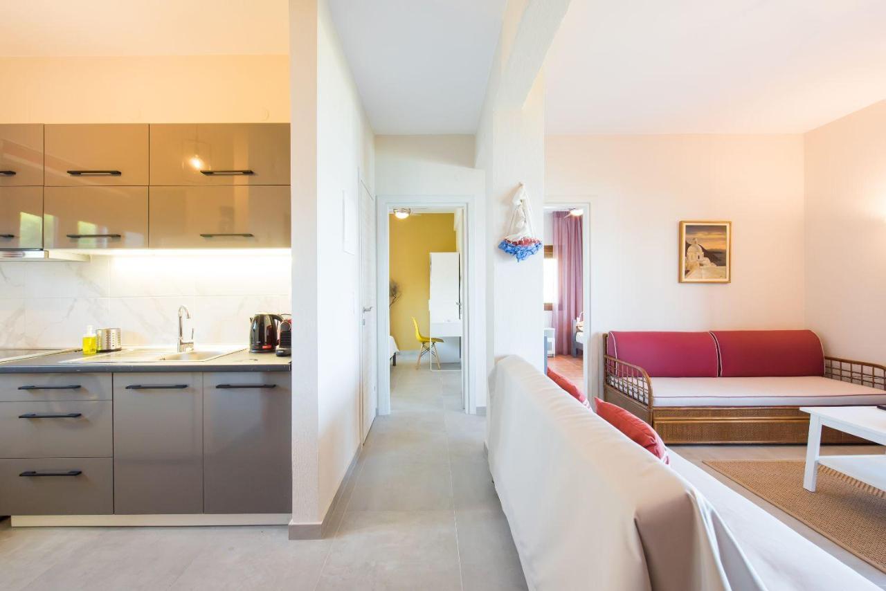 Nereus & Oceanus Beachfront Apartments, Lagonisi Beach #Feelslikehome Ormos Panagias Exterior photo