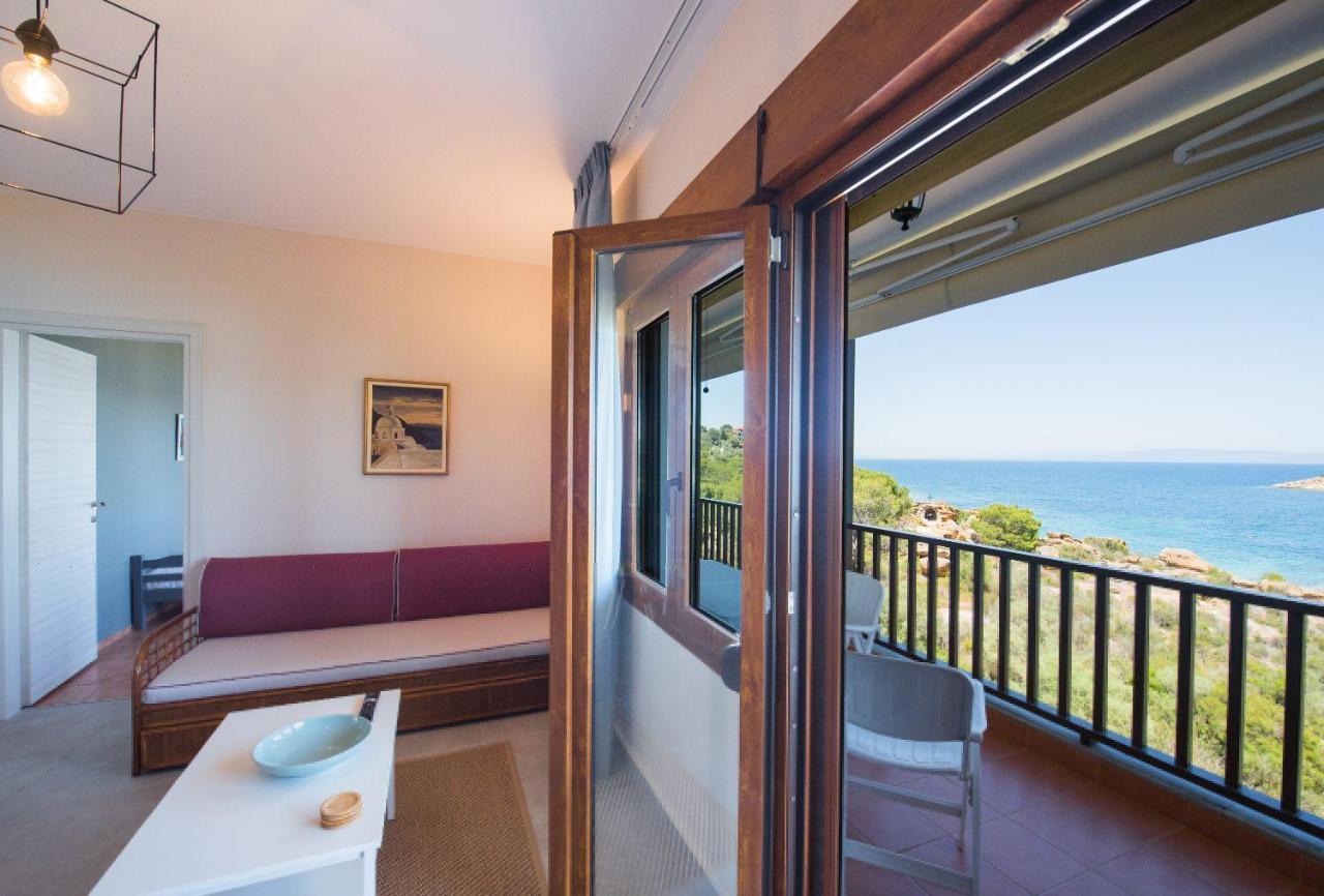 Nereus & Oceanus Beachfront Apartments, Lagonisi Beach #Feelslikehome Ormos Panagias Exterior photo